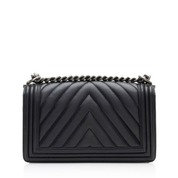 Chanel Chevron Lambskin Old Medium Boy Bag - Picture 3 of 15